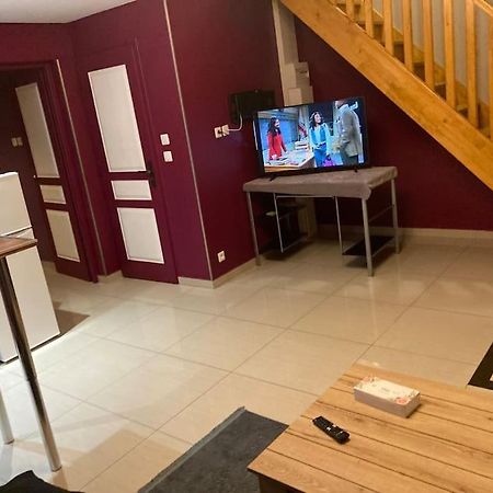 Superbe Appartement Parking Gratuit 2 Aulnay-sous-Bois Eksteriør billede