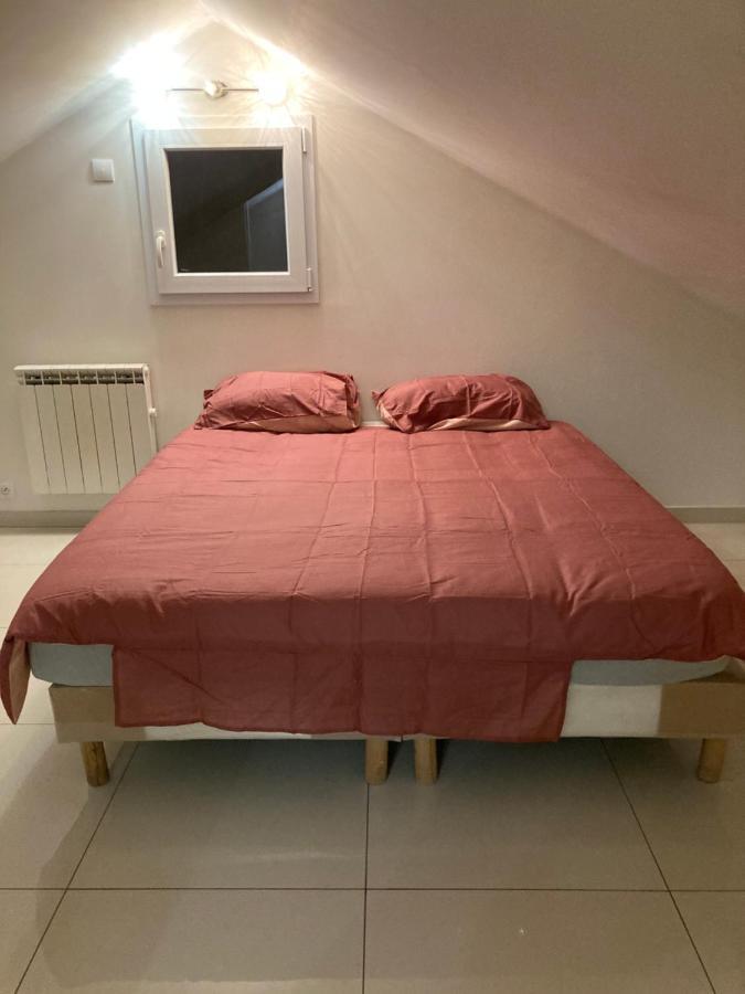 Superbe Appartement Parking Gratuit 2 Aulnay-sous-Bois Eksteriør billede